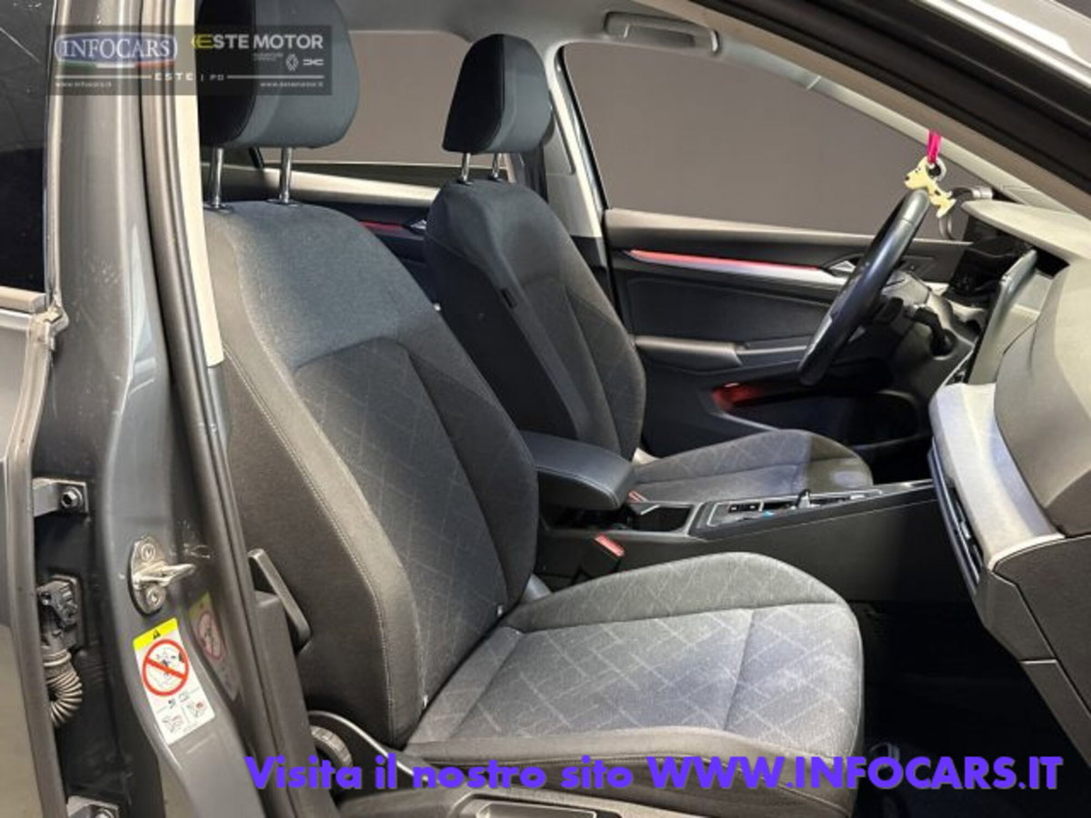 Volkswagen Golf Variant 2.0 TDI SCR DSG Life (6)