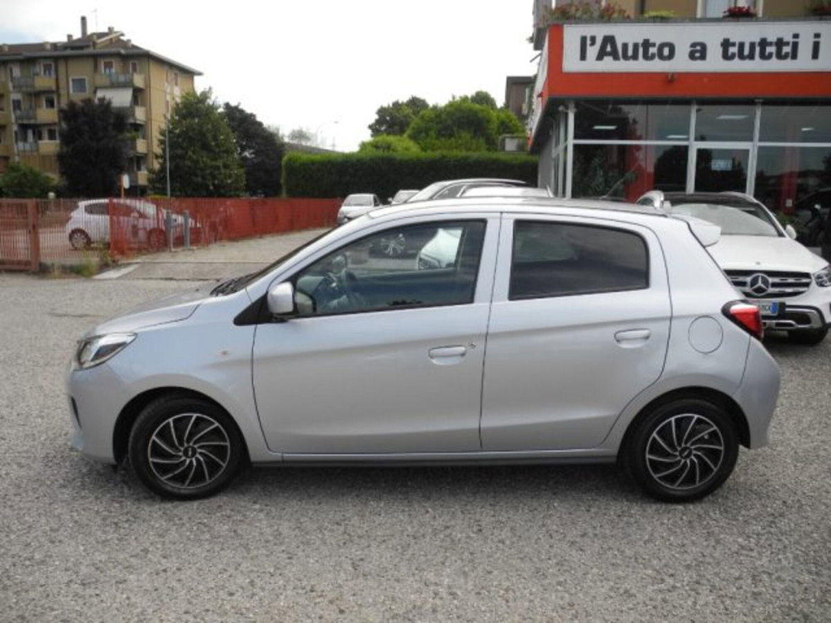 Mitsubishi Space Star 1.2 Intense SDA (2)