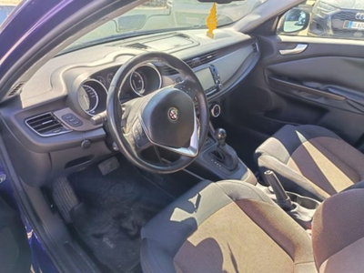 Alfa Romeo Giulietta 2.0 JTDm Super 175cv tct (9)