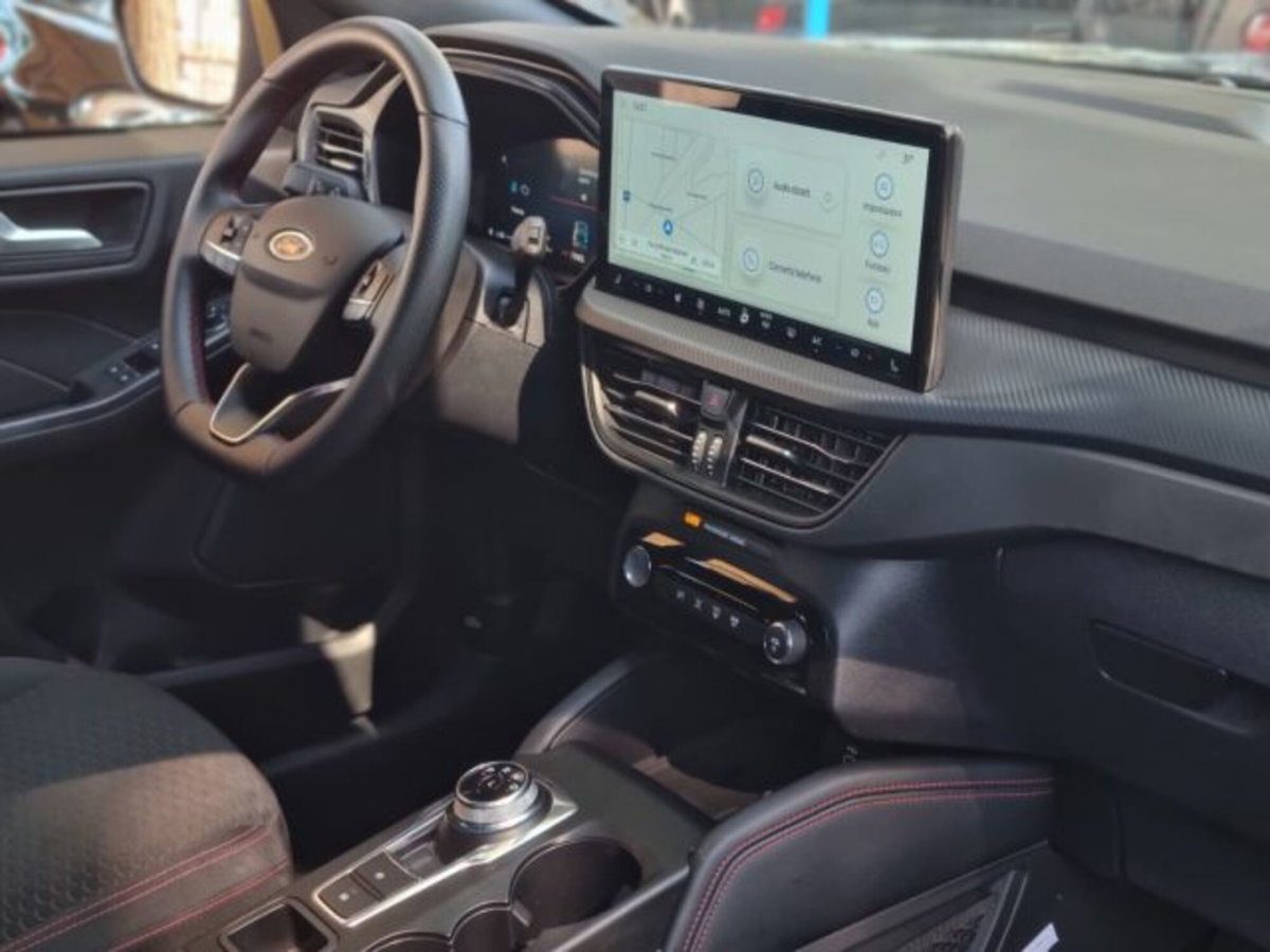 Ford Kuga 2.5 Full Hybrid 190 CV CVT 2WD ST-Line Design (13)