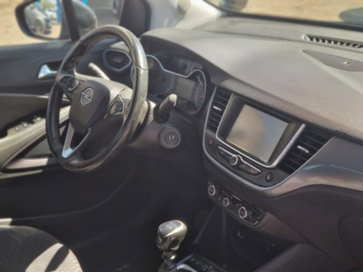 Opel Crossland X 1.5 ECOTEC D 102 CV Start&Stop Advance (13)