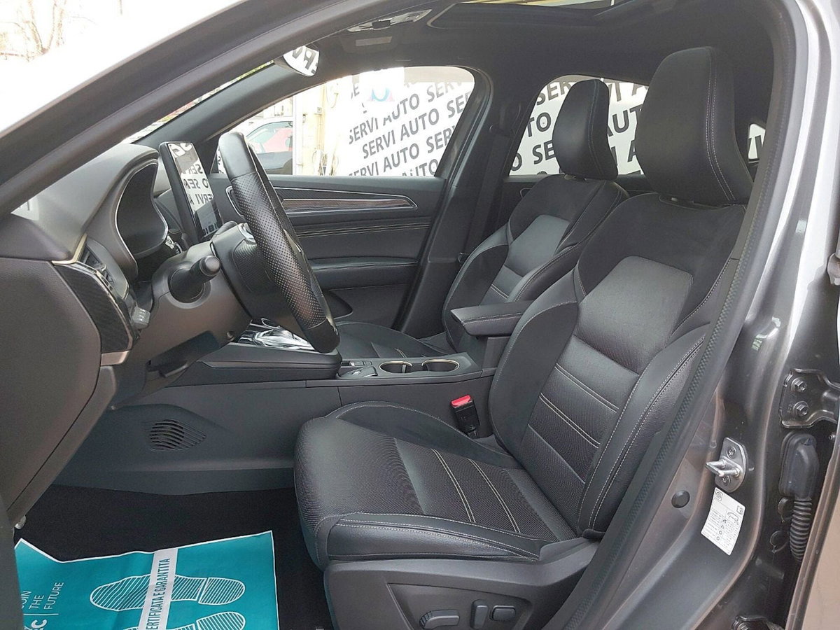 Renault Arkana E-Tech 145 CV R.S.Line Fast Track (10)