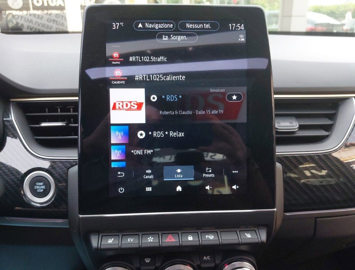 Renault Arkana E-Tech 145 CV R.S.Line Fast Track (15)