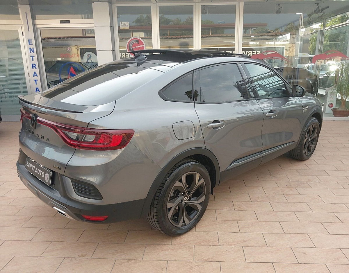 Renault Arkana E-Tech 145 CV R.S.Line Fast Track (5)