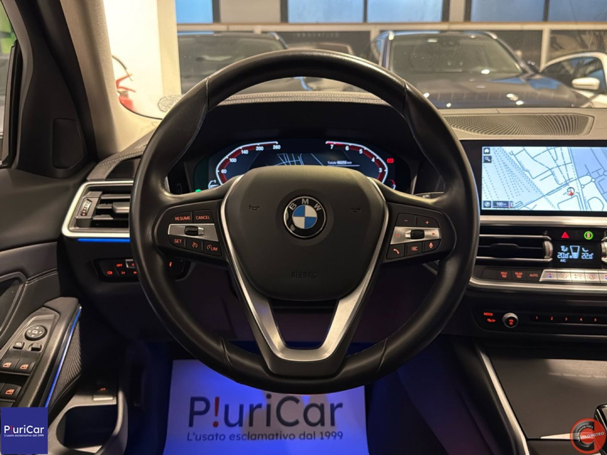 BMW Serie 3 Touring 318i  Luxury (9)
