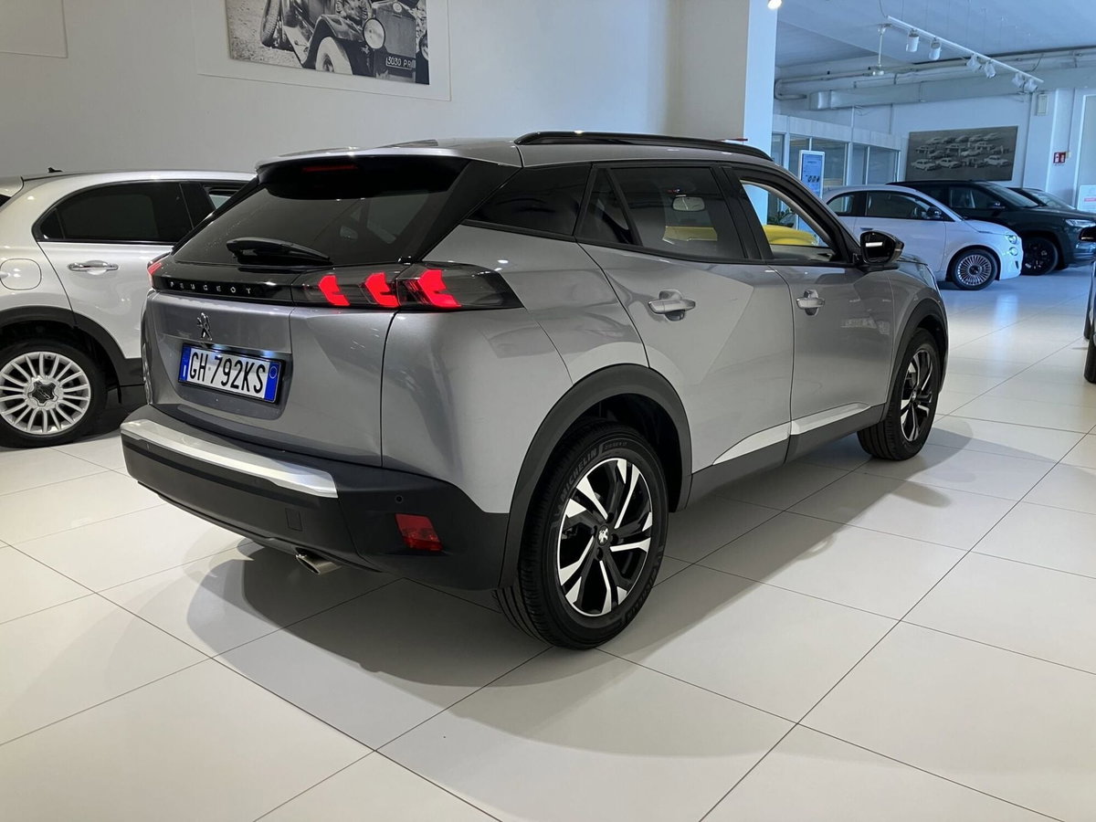 Peugeot 2008 BlueHDi 110 S&S Allure Pack (5)