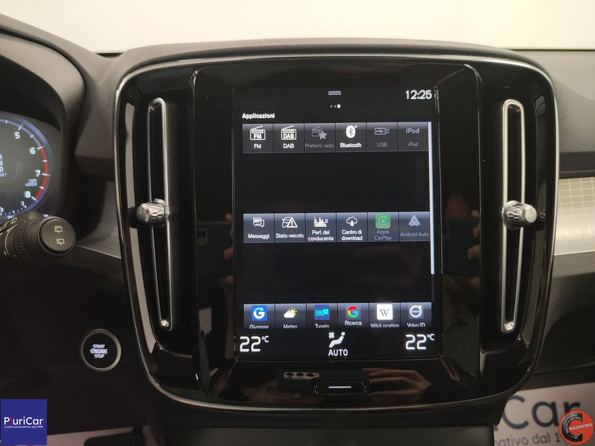 Volvo XC40 T3 Geartronic Momentum Pro (12)