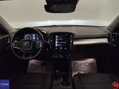 Volvo XC40 T3 Geartronic Momentum Pro (3)