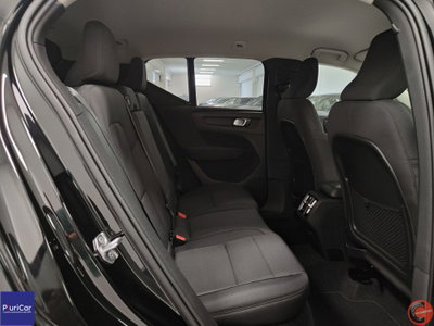 Volvo XC40 T3 Geartronic Momentum Pro (6)