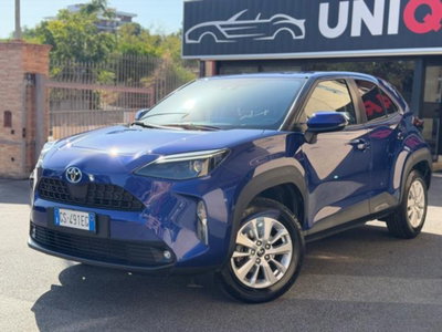 Toyota Yaris Cross 1.5h GR Sport Black Sky fwd 116cv e-cvt (3)