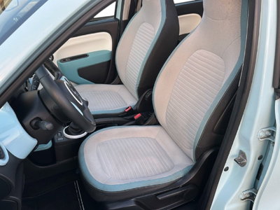 Renault Twingo 1.0 SCe Live (15)