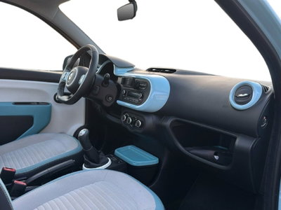 Renault Twingo 1.0 SCe Live (16)