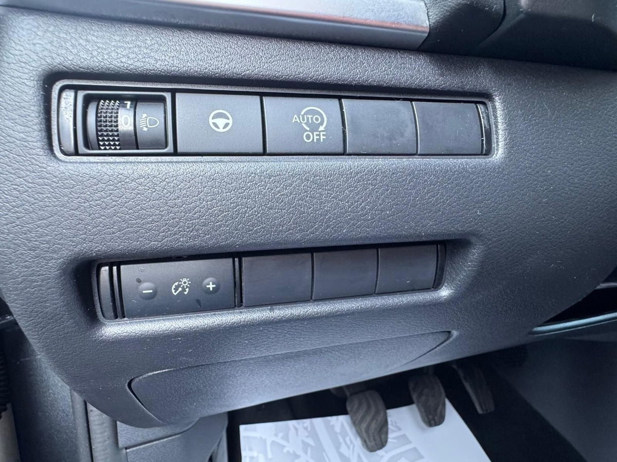 Nissan Qashqai 1.3 mhev N-Connecta 2wd 140cv (20)