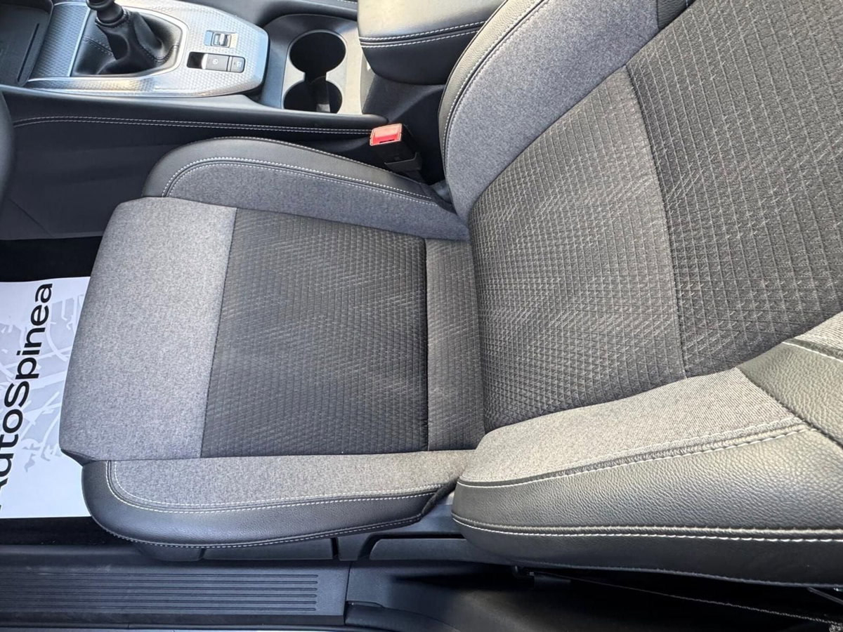 Nissan Qashqai 1.3 mhev N-Connecta 2wd 140cv (8)