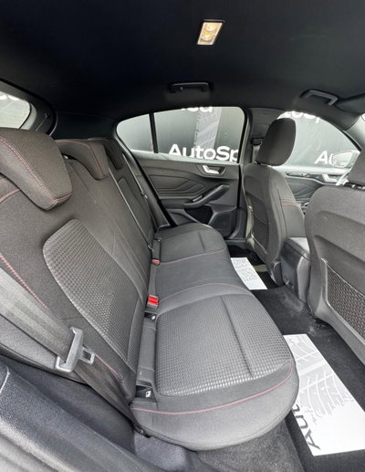 Ford Focus 1.5 ecoblue ST-Line X 115cv auto (18)