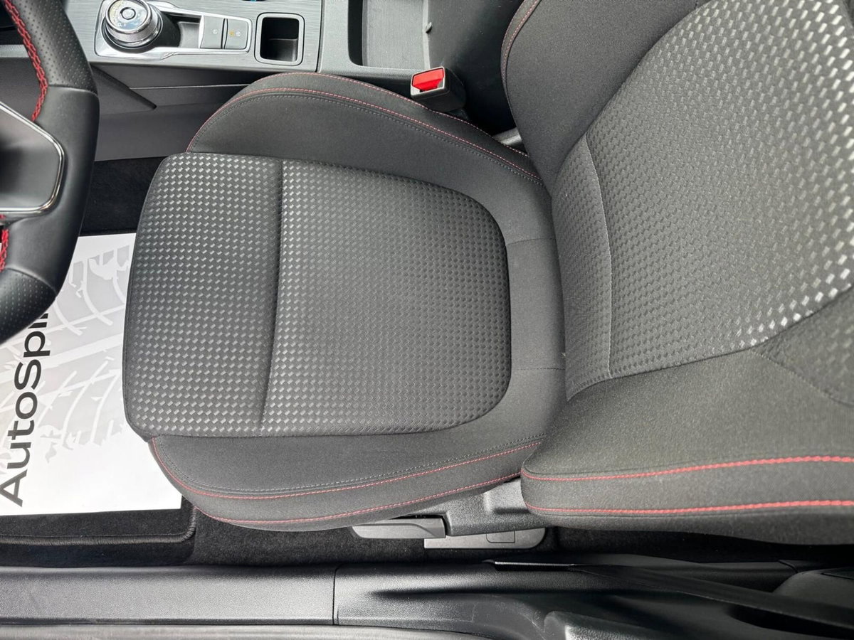 Ford Focus 1.5 ecoblue ST-Line X 115cv auto (9)
