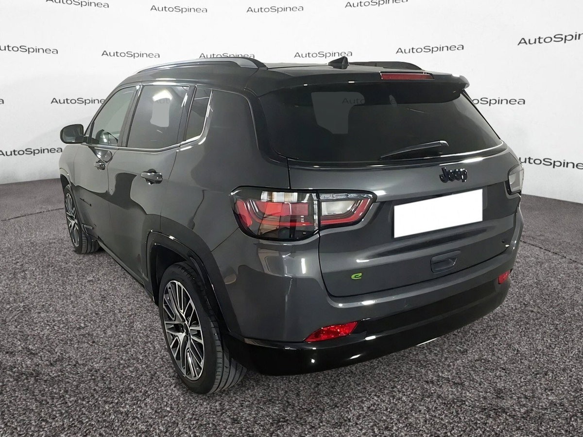 Jeep Compass 1.5 turbo t4 mhev Summit 2wd 130cv dct (3)