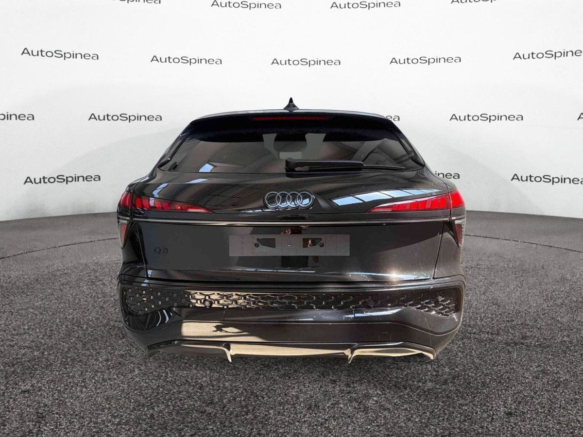Audi Q3 Sportback 35 TDI quattro S tronic S line edition (4)
