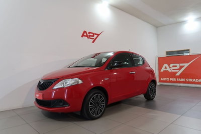 Lancia Ypsilon 1.0 FireFly 5 porte S&S Hybrid Ecochic A. Ferretti (15)