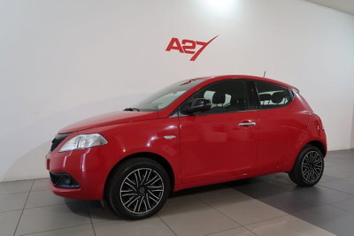 Lancia Ypsilon 1.0 FireFly 5 porte S&S Hybrid Ecochic A. Ferretti (18)
