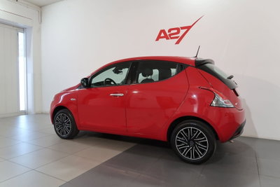Lancia Ypsilon 1.0 FireFly 5 porte S&S Hybrid Ecochic A. Ferretti (19)
