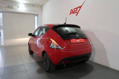 Lancia Ypsilon 1.0 FireFly 5 porte S&S Hybrid Ecochic A. Ferretti (5)