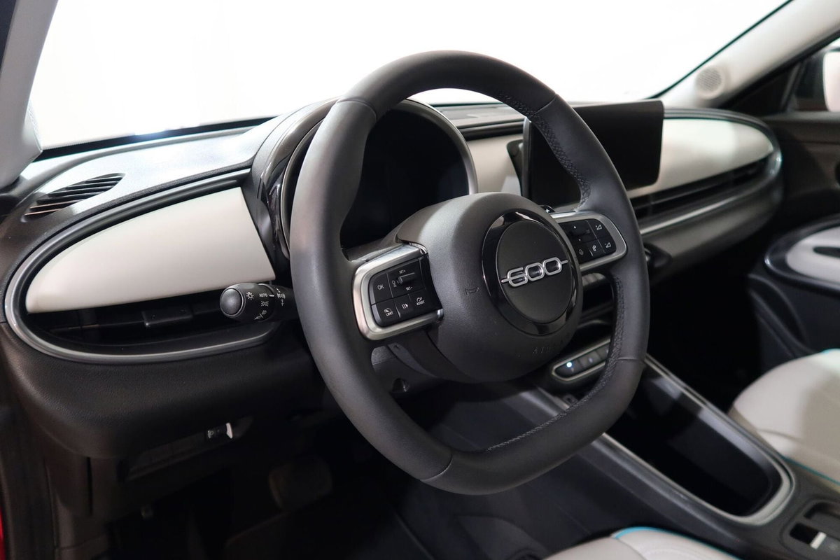 Fiat 600 1.2 hybrid La Prima 110cv auto (4)