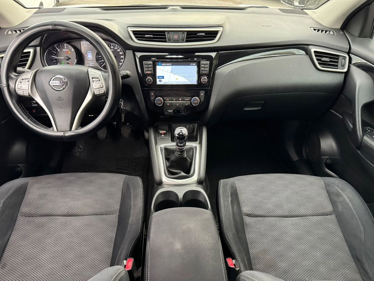 Nissan Qashqai 1.5 dCi Acenta (12)