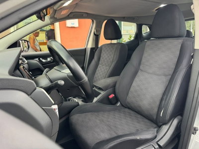 Nissan Qashqai 1.5 dCi Acenta (6)
