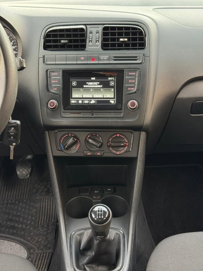 Volkswagen Polo 1.0 MPI 5p. Trendline (13)
