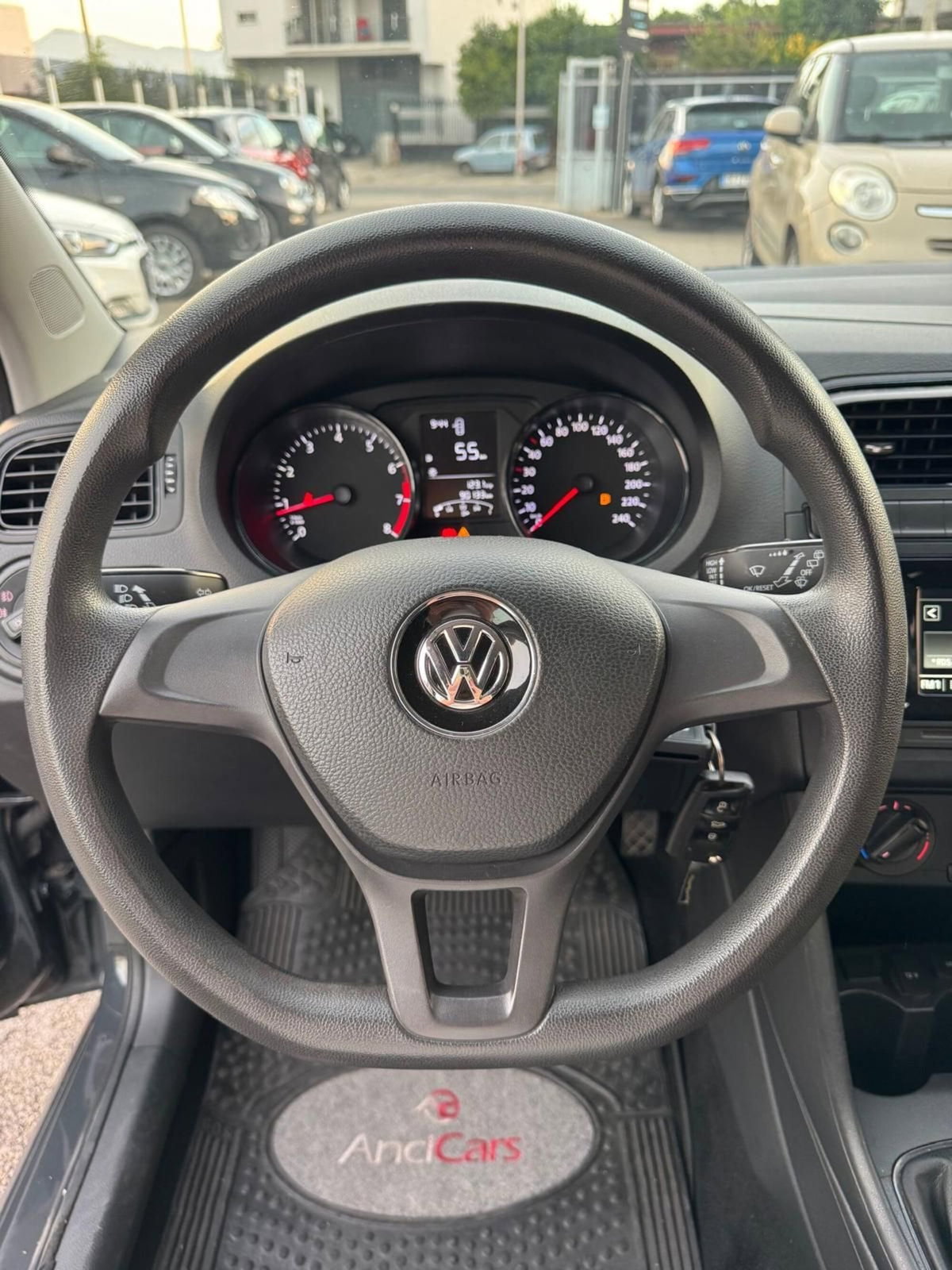 Volkswagen Polo 1.0 MPI 5p. Trendline (7)