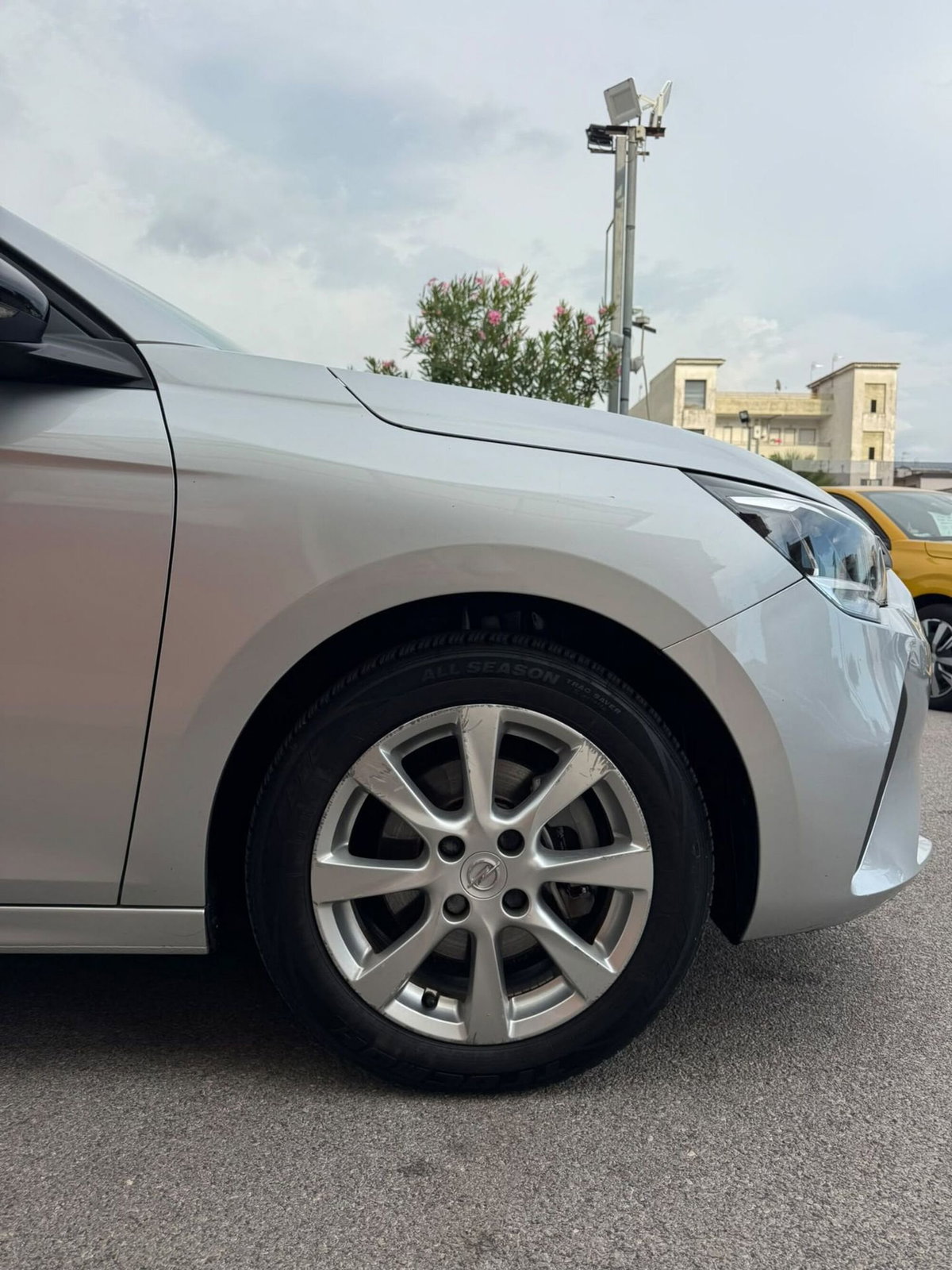 Opel Corsa 1.5 D 100 CV Edition (17)