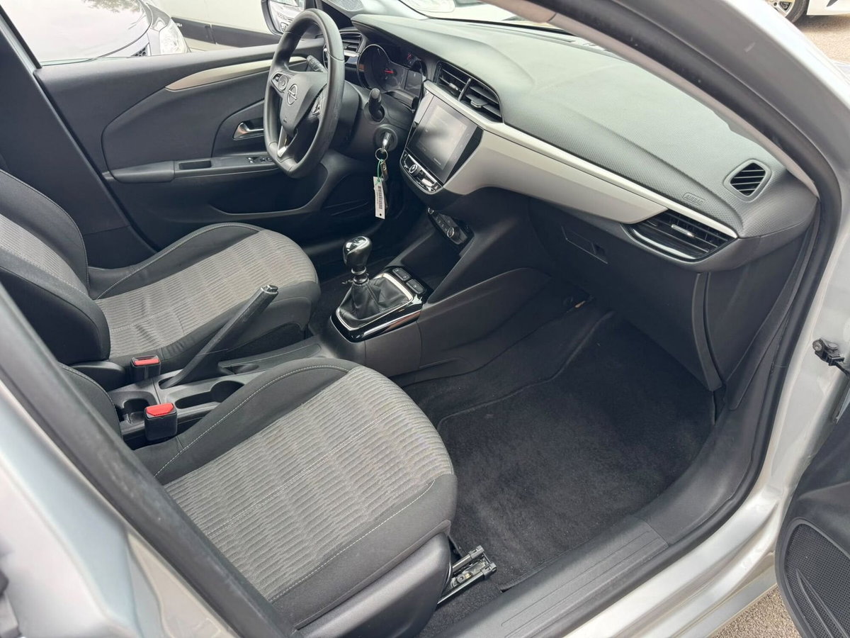 Opel Corsa 1.5 D 100 CV Edition (9)