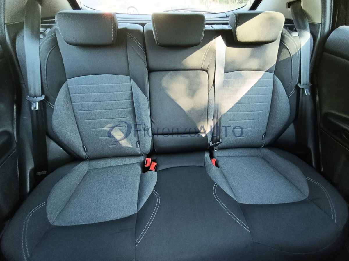 Alfa Romeo Giulietta 1.4 Turbo Distinctive 120cv (14)