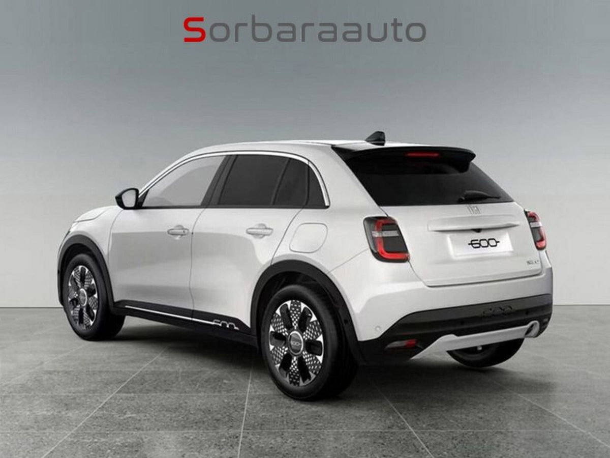 Fiat 600 1.2 hybrid La Prima 110cv auto (4)