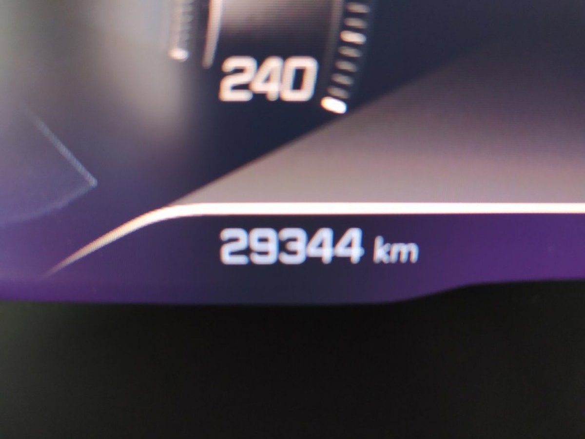Peugeot 3008 BlueHDi 130 S&S EAT8 GT (6)