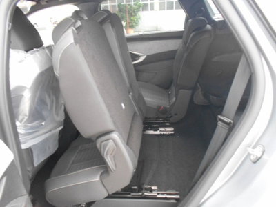Peugeot 5008 1.2 hybrid Allure 145cv 7p.ti e-dcs6 (8)