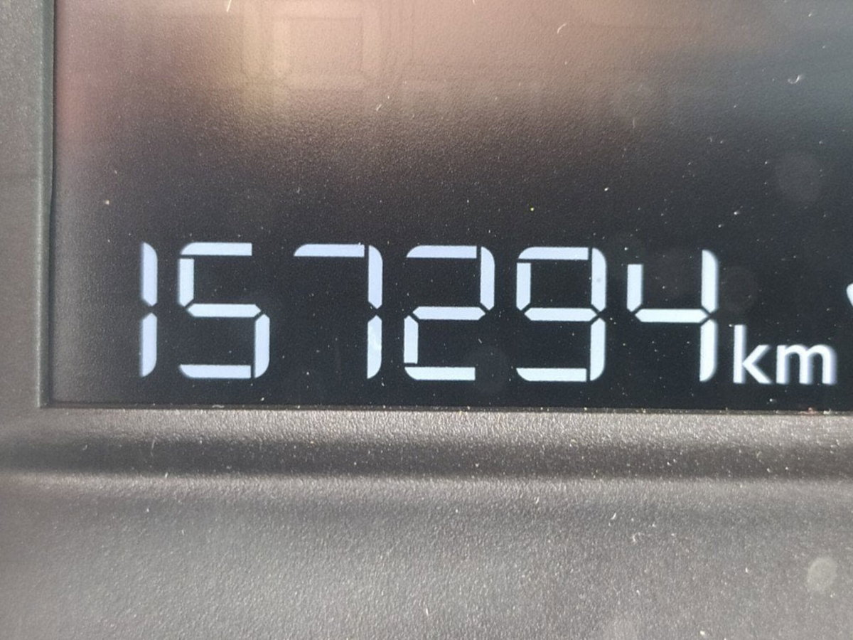 Peugeot 2008 100 Active (19)