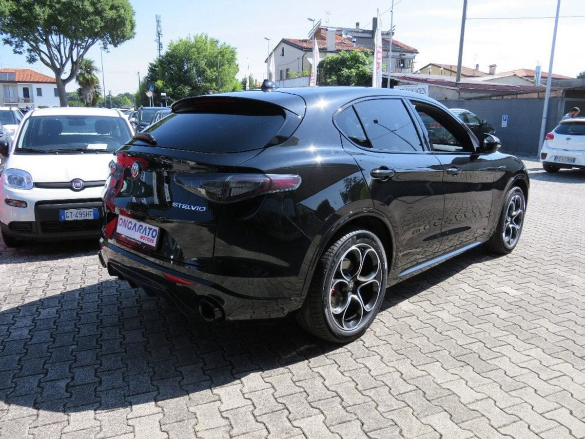 Alfa Romeo Stelvio Stelvio 2.2 Turbodiesel 210 CV AT8 Q4 Veloce Tì (5)