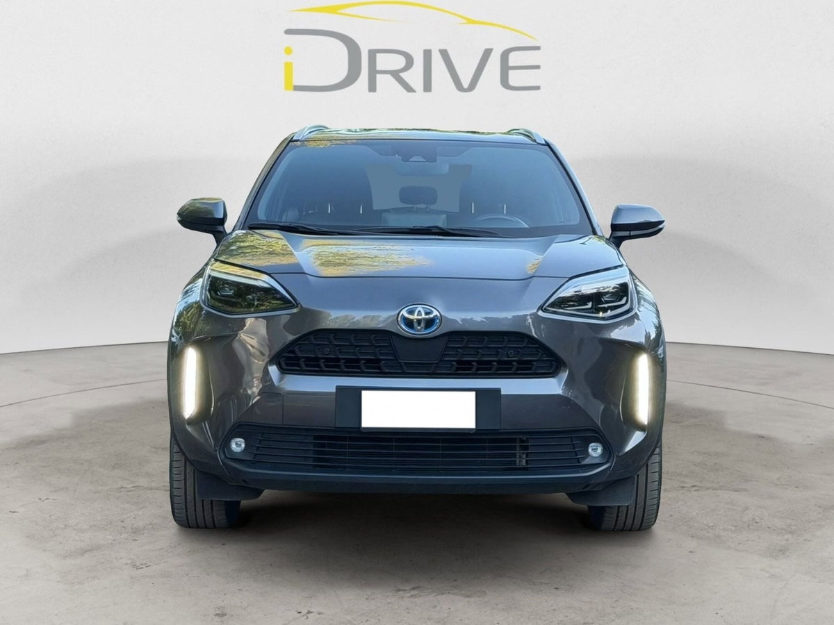 Toyota Yaris Cross 1.5h GR Sport Black Sky fwd 116cv e-cvt (2)