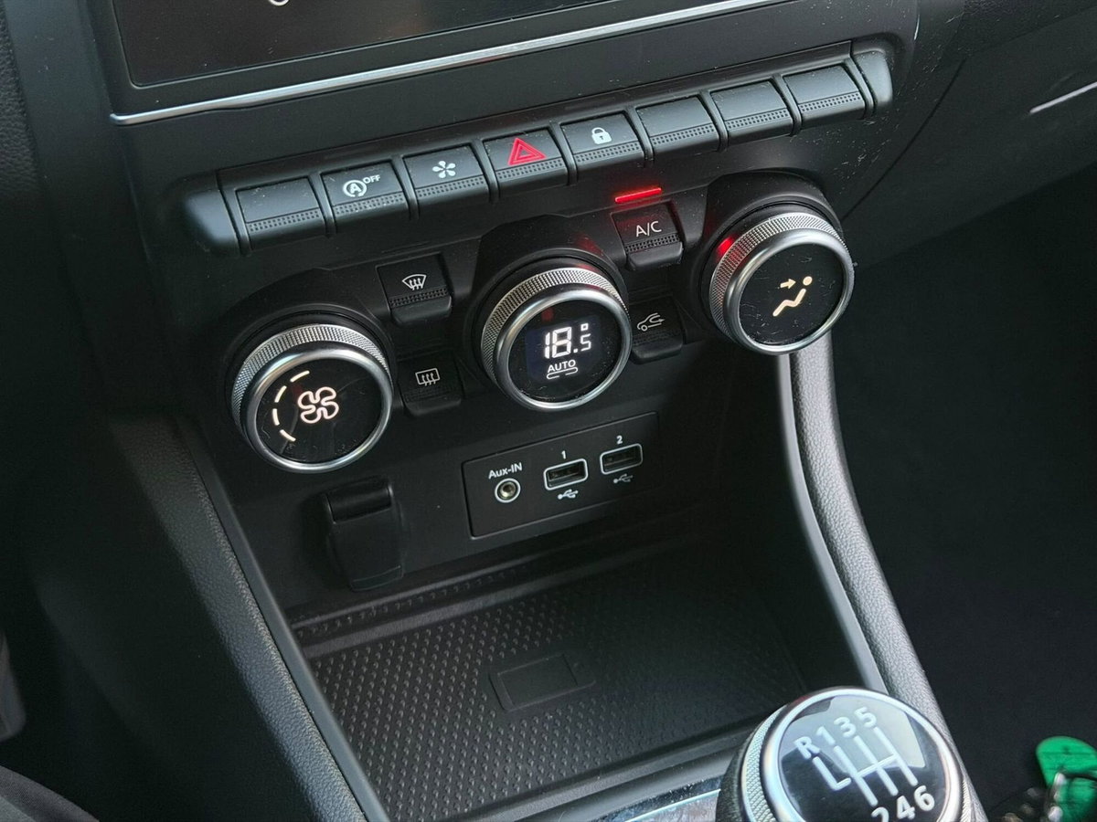 Renault Captur TCe 100 CV GPL Techno (12)