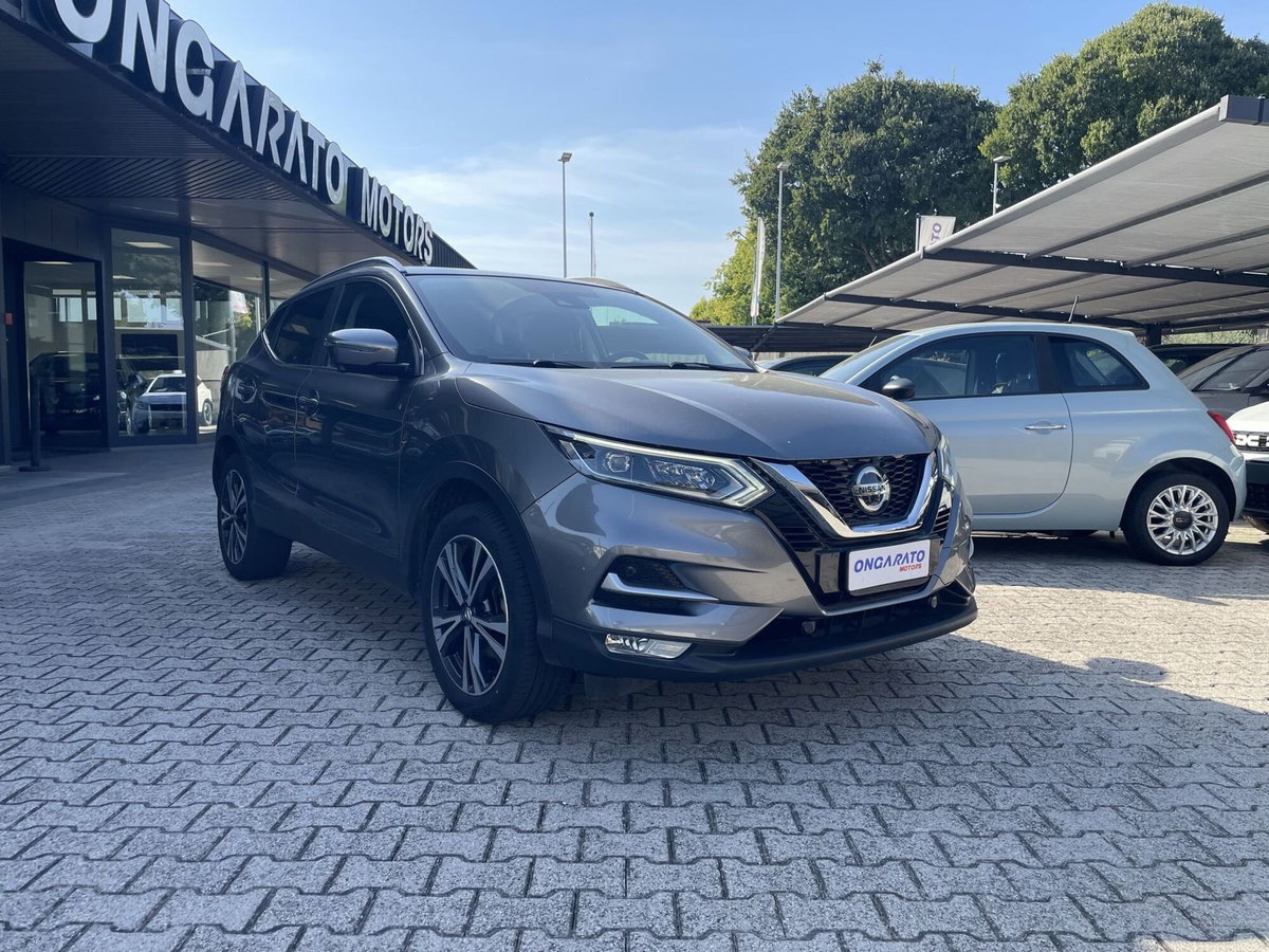 Nissan Qashqai 1.5 dCi N-Connecta (3)