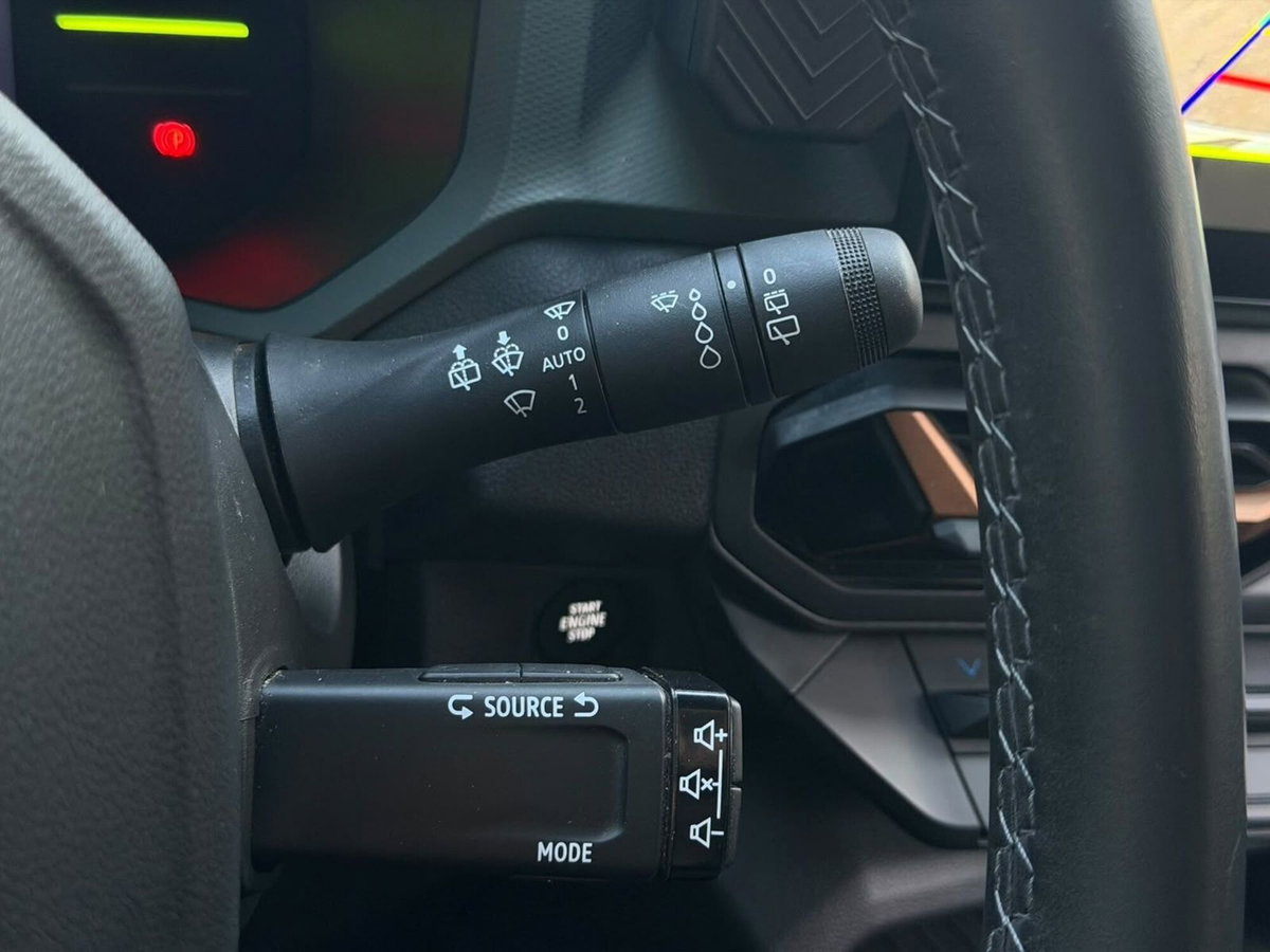 Dacia Duster 1.6 hybrid Extreme 140cv (14)