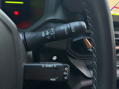 Dacia Duster 1.6 hybrid Extreme 140cv (14)