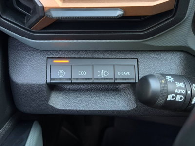 Dacia Duster 1.6 hybrid Extreme 140cv (16)