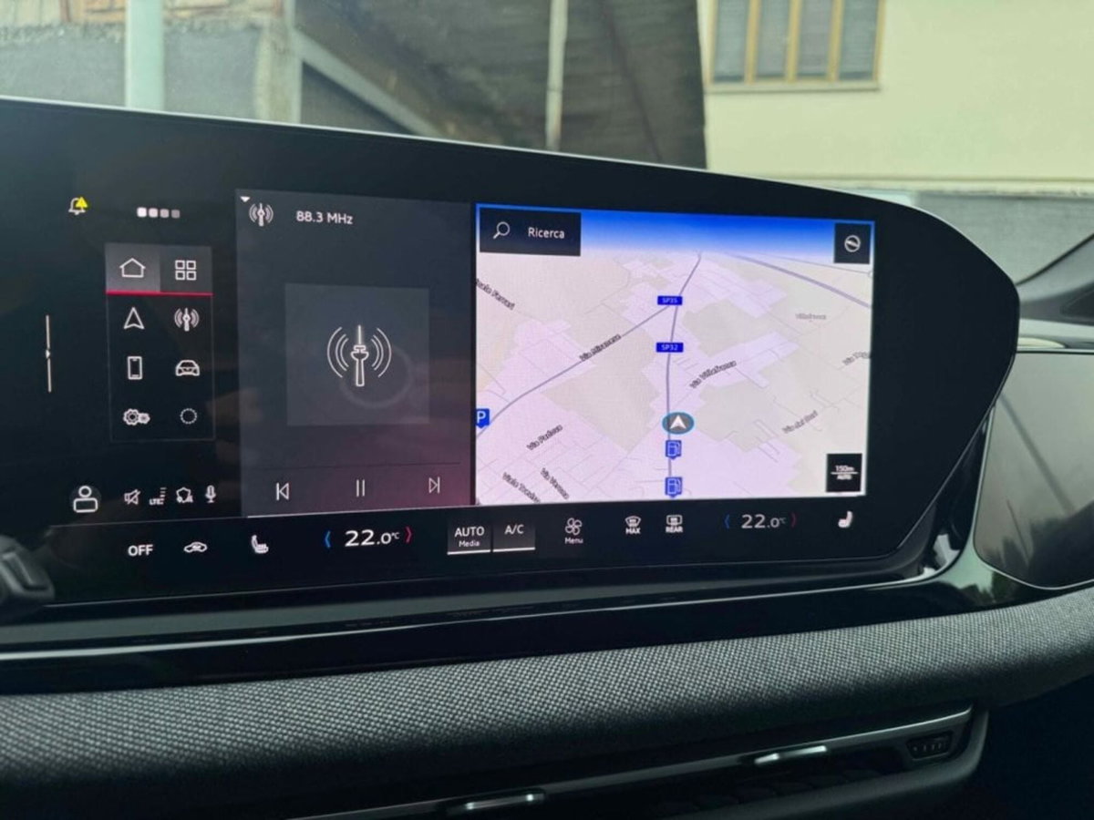 Audi A5 Avant 2.0 tdi mhev+ S line edition 204cv s-tronic (14)