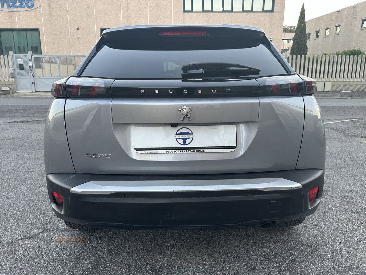 Peugeot 2008 1.2 turbo Allure 100cv (5)