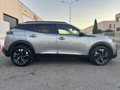 Peugeot 2008 1.2 turbo Allure 100cv (7)