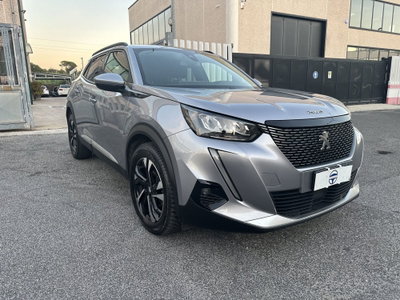 Peugeot 2008 1.2 turbo Allure 100cv (8)