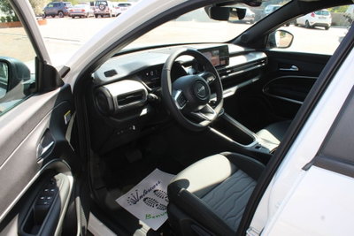 Jeep Avenger 1.2 turbo e-hybrid mhev 85th Anniversary 4xe 145cv edct6 (8)